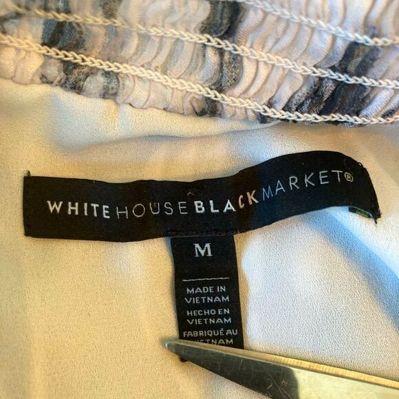 WHBM silk & velvet abstract print blouse w/high neck deep keyhole front💐 - Picture 12 of 13